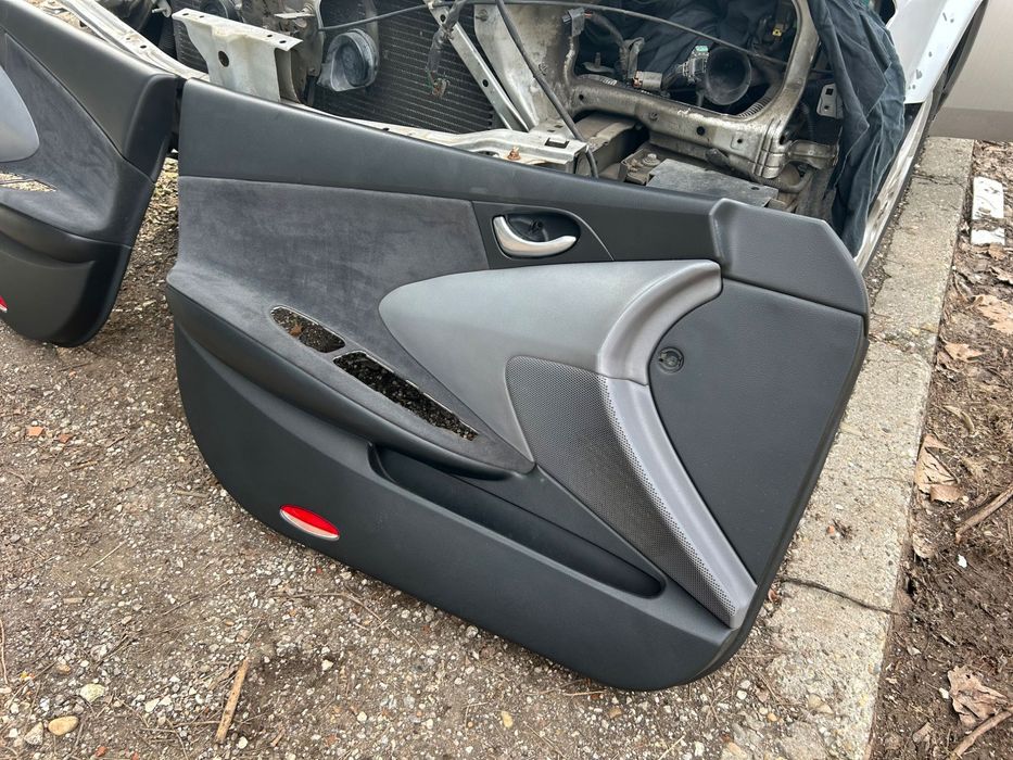 Части за Нисан Примера