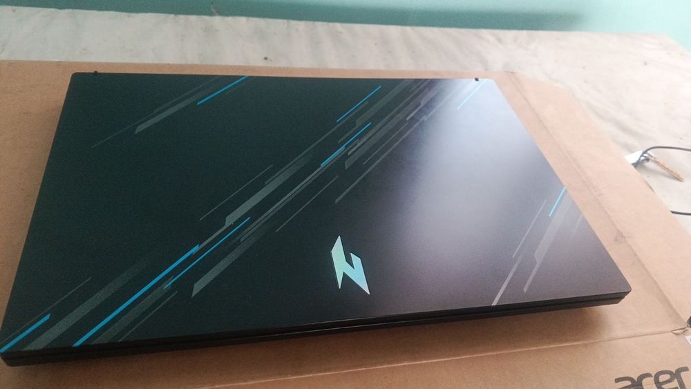 Acer Nitro V15 Sotiladi