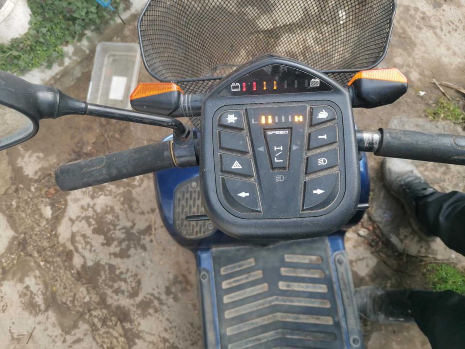 Електрически скутер количка