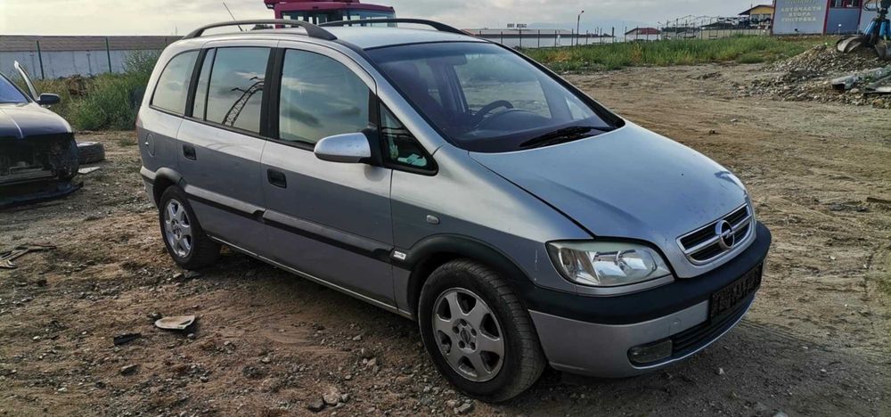 Опел Зафира 2003г.