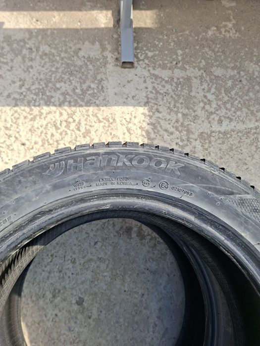 Продам шины зимние