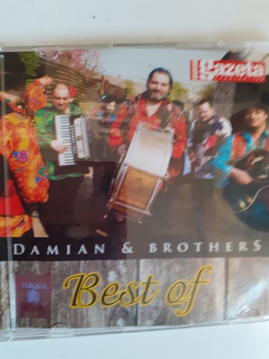 Vand CD-uri cu muzica diversa