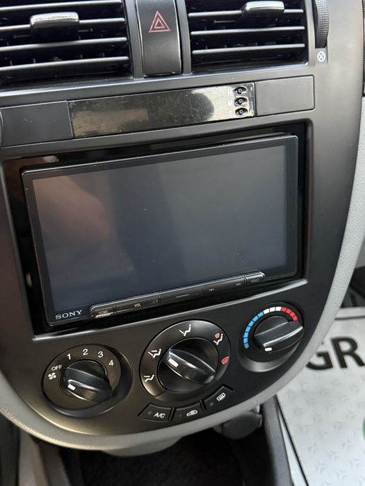 Monitor Sony xav-6000