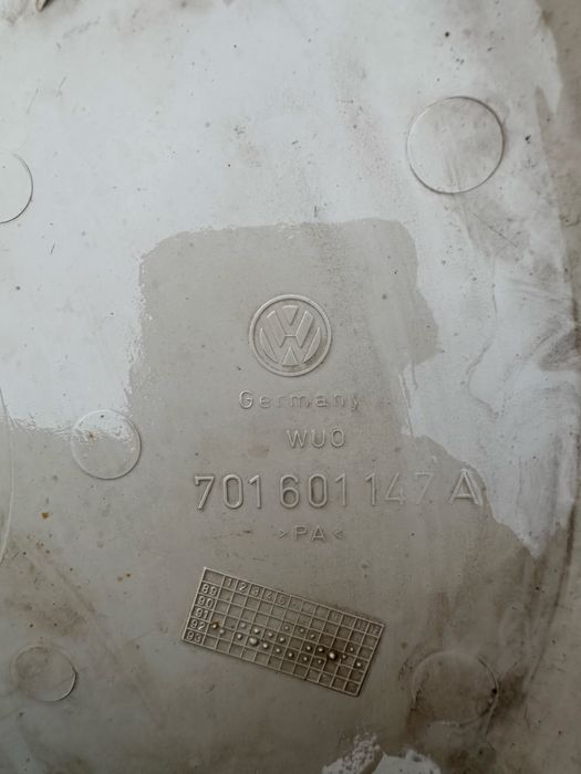 Продам колпаки оригинал R15