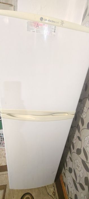 Продам холодильник   Lg