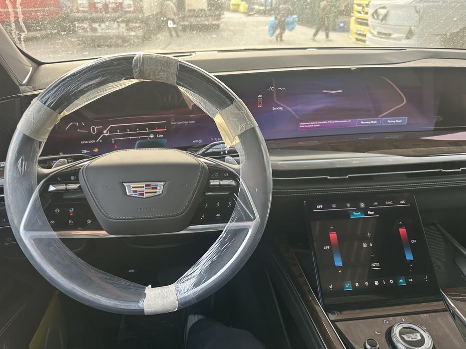 Cadillac Escalade  VIP Long 2026