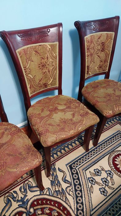 Стулья, орындықтар