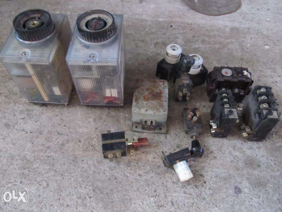 Vand piese pentru aparate electrice