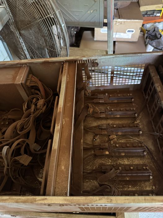 Carcasa server placi video+placa de baza+sursa+cpu