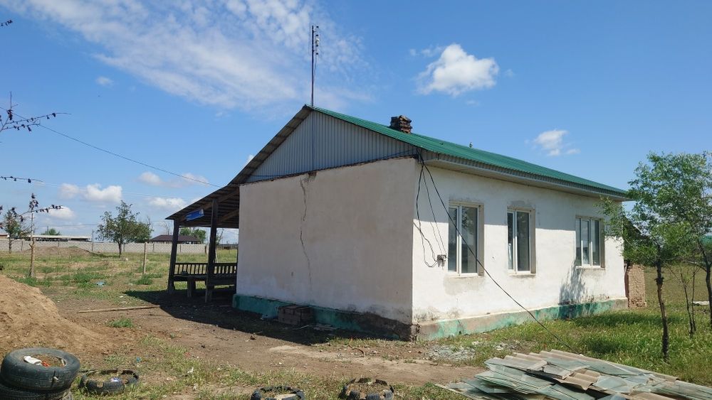 Уи сатылады Арыс Темир жолжыда