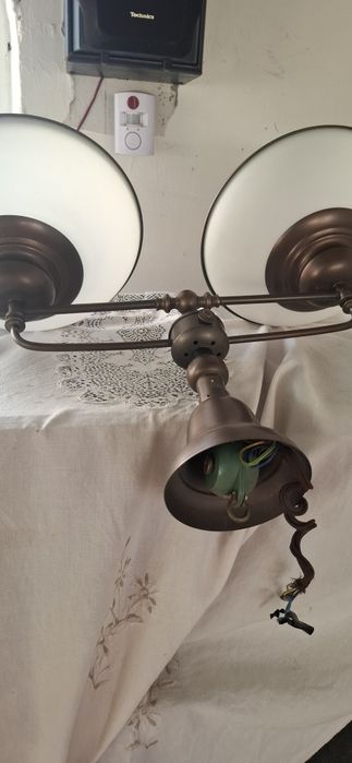 Vand lustra cu doua poziti iluminat ...