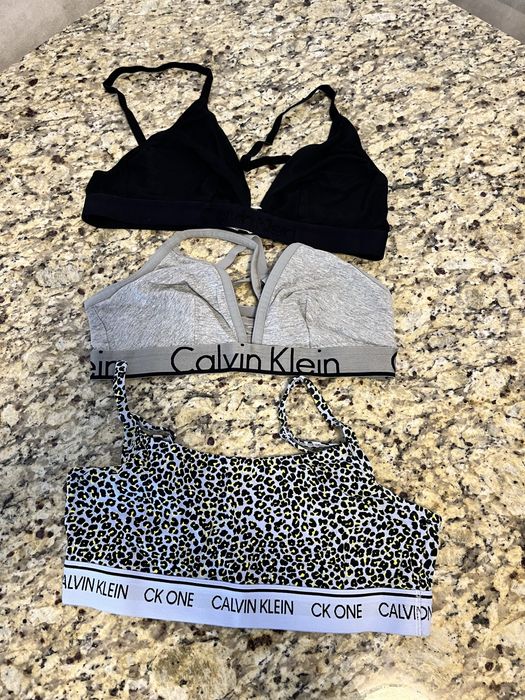 DKNY Calvin Klein Guess Nike бюстиета бельо
