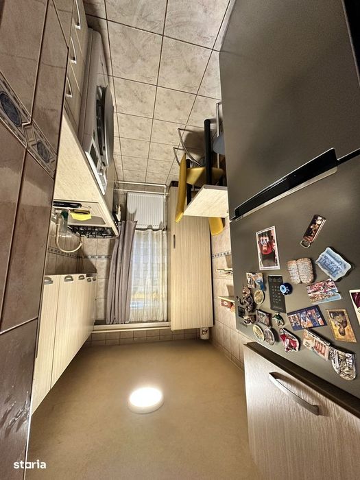 Se închiriază Apartament 2 camere nedecomandat Podul Ros bld Tutora