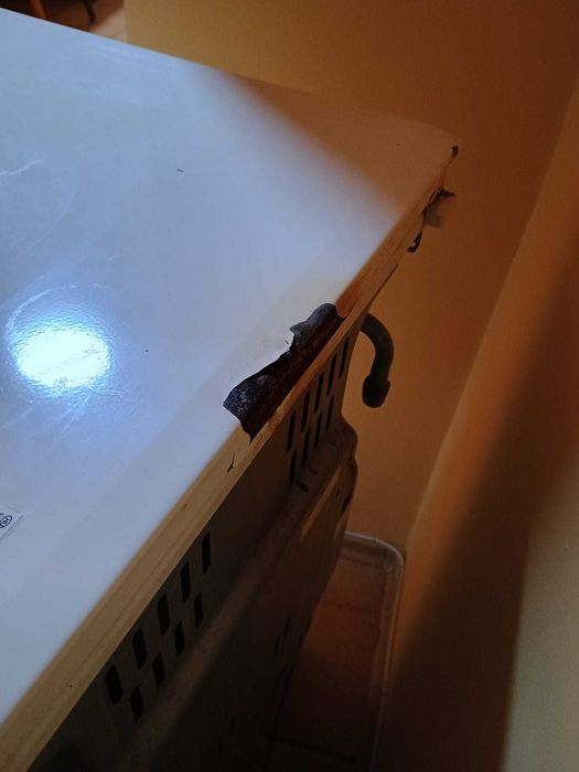 Vând aragaz Electrolux