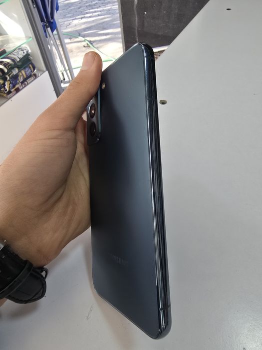 Samsung.  S 22 +  256 гб