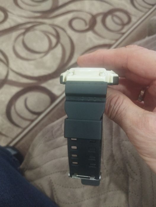 Продам часы Casio S810w