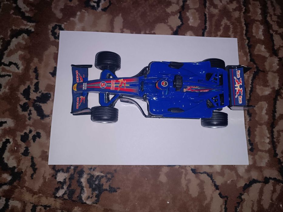 Гоночный болид F1