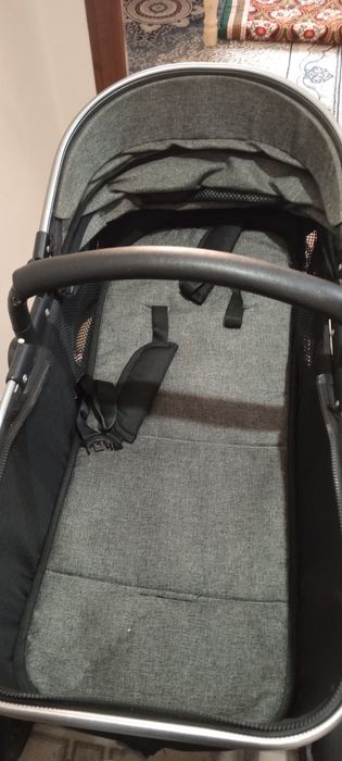 Kolyaska sotiladi yengi