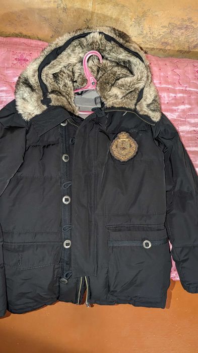 Аляска. Love moshino