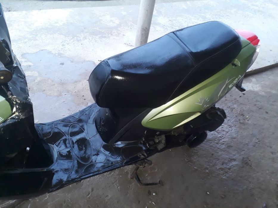 Скутер на ходу рассмотрю варианты