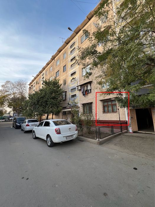 2-комнатная в чиланзаре, напротив мечети ИЛОН ОТА, 1 этаж