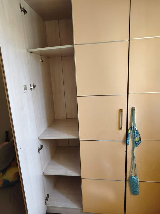 Отдам шкаф БЕСПЛАТНО