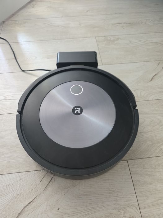iRobot Roomba J7