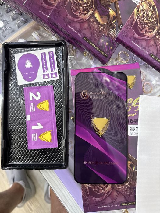 Висококачествен стъклен протектор iphone 15plus/14pro max