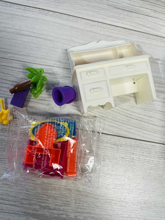 Casă de păpuși plastic