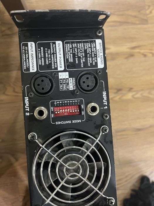 Behringer Europower 2500 усилитель продается