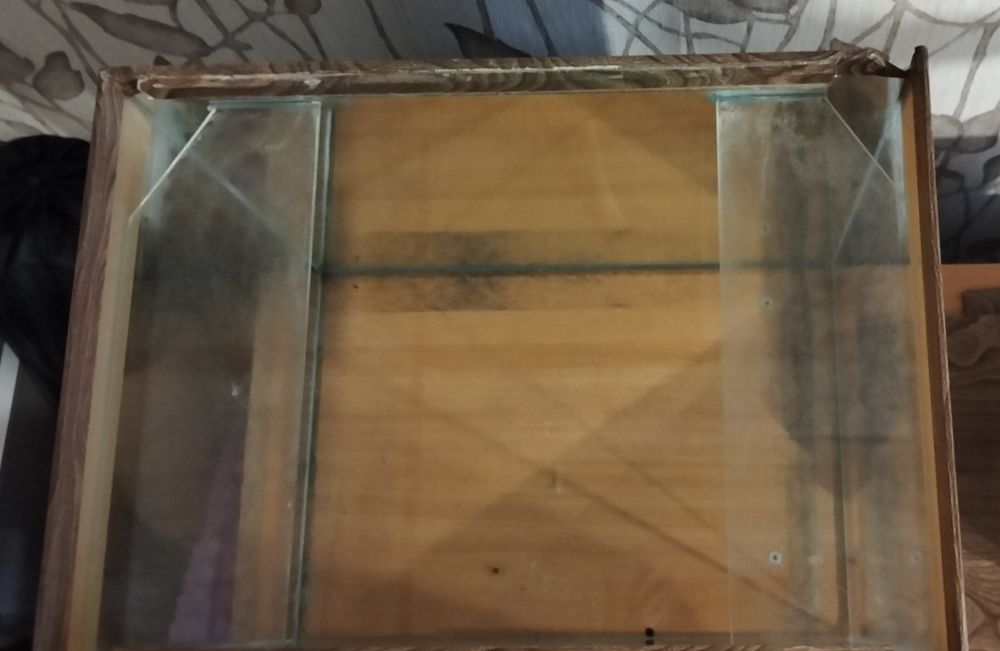 Продаётся аквариум