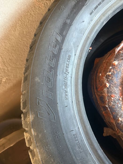 шины для авто 215/60/R17