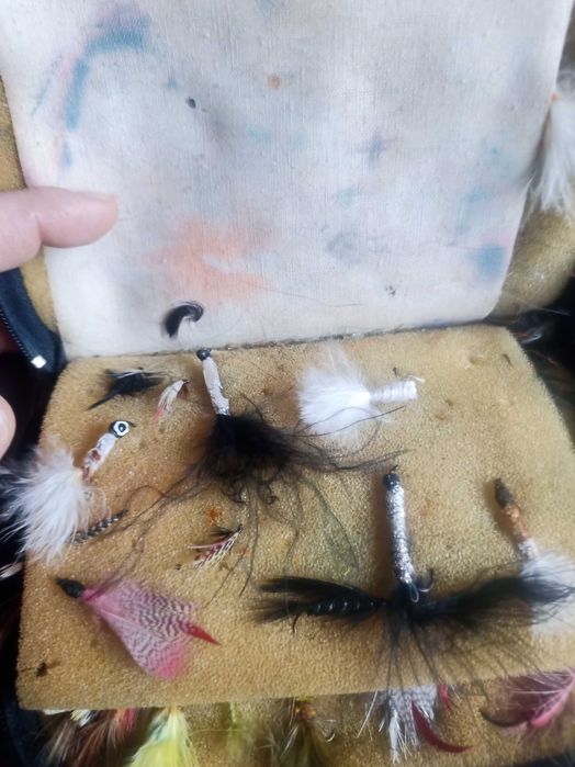 Примамки мухарски риболов мухи