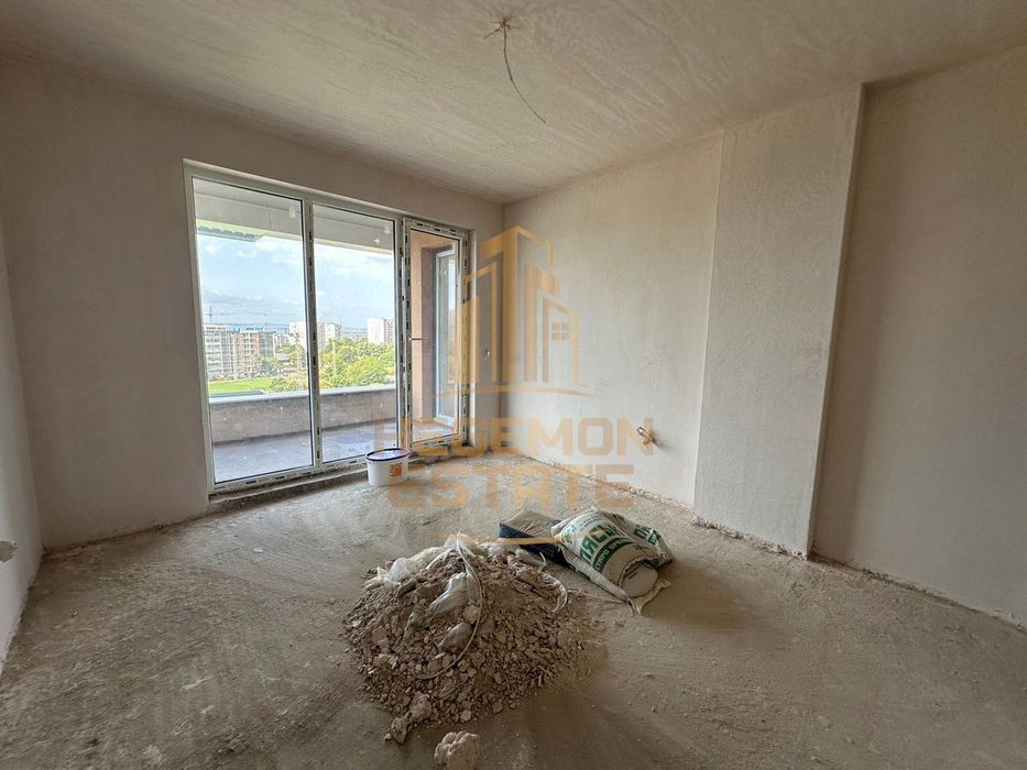 Продава се Тристаен апартамент в Варна, Победа - 98 кв.м за 1990 €/кв.м - Снимка #6