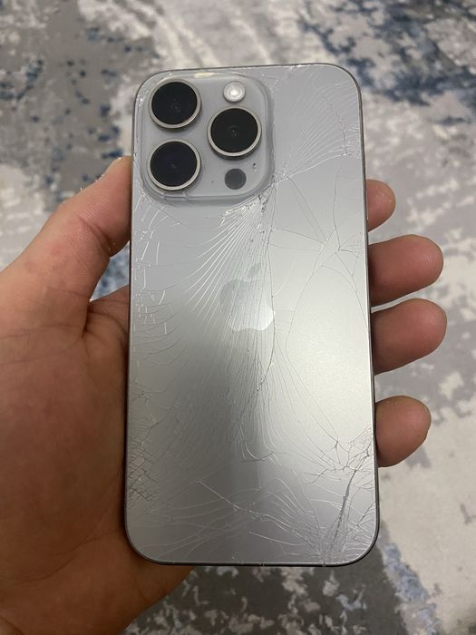 Iphone 15 Pro 256 GB оригинал срочно