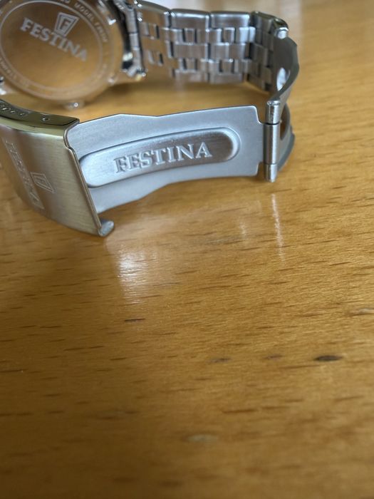 Часовник FESTINA CLASSIC 45mm F20357/4