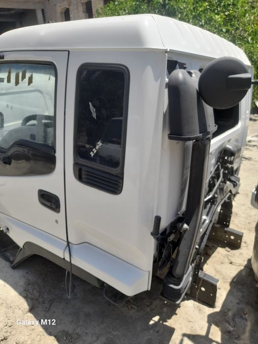 Isuzu kabina snj