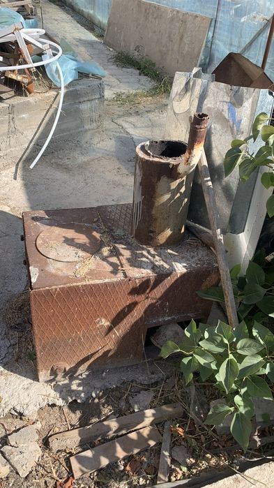 Продам печи на газе 180 кв