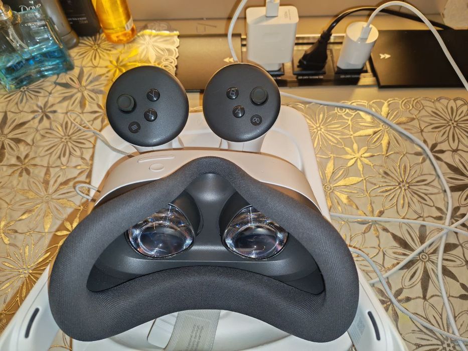 Meta quest 3 s  256 gb