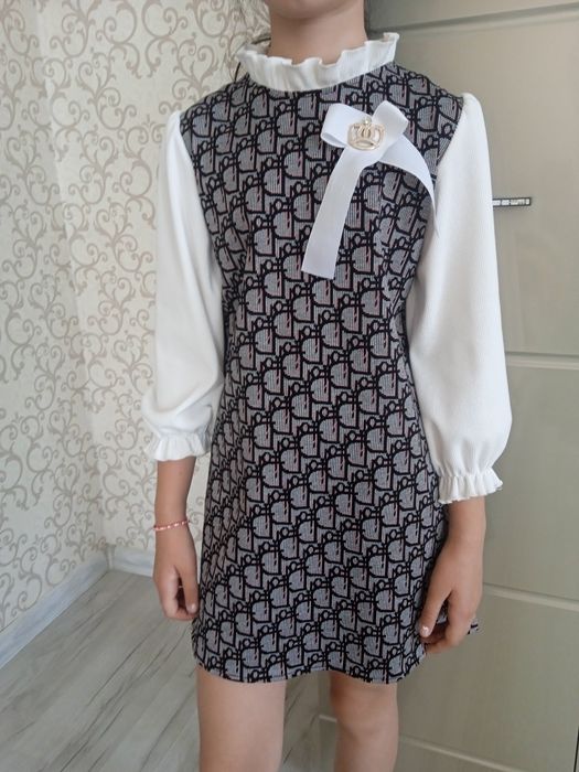 Различные вещи, различных брендов