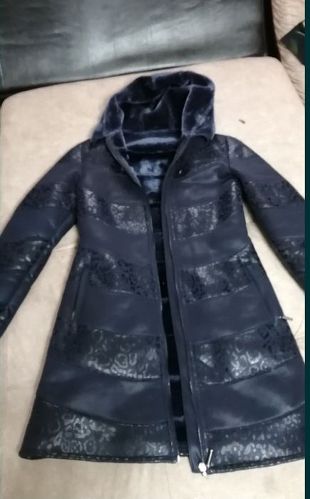 Продам новую Парку