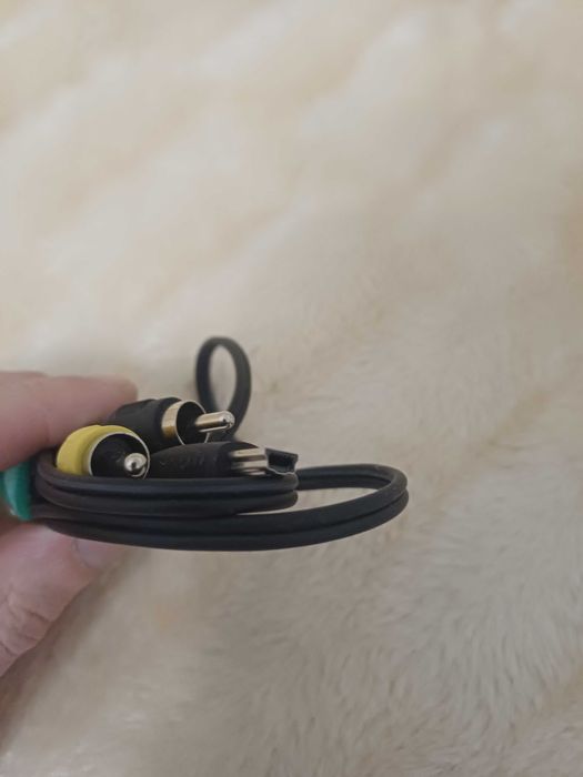 Старые провода/разъёмы/аксессуары