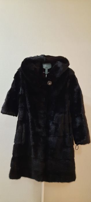 Продам шубу норковую