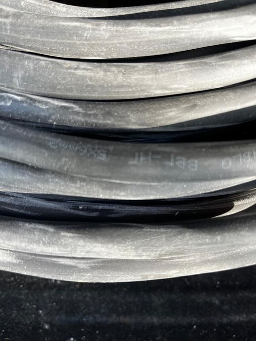 Кабель продаётся