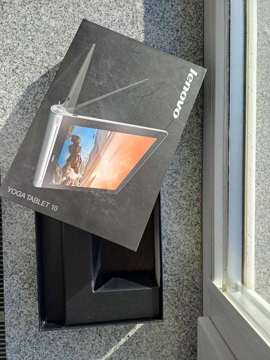 Таблет - Lenovo YOGA 10