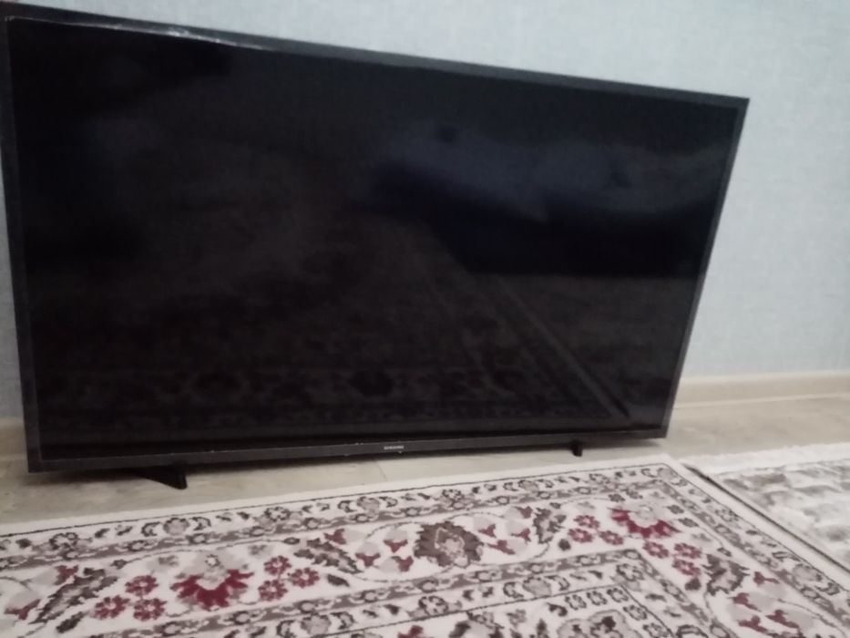Телевизор Самсунг