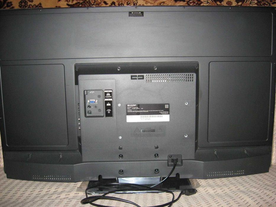 Продам почти новый телевизор SHARP LC - 39LE440M. Или как монитор !