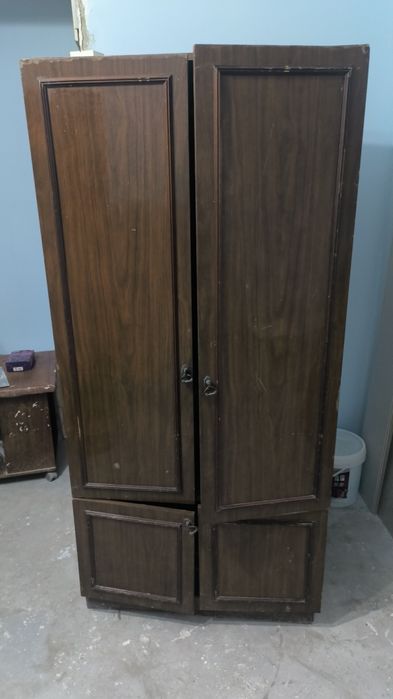 Продаётся диван с креслом и шкаф с антресолям*