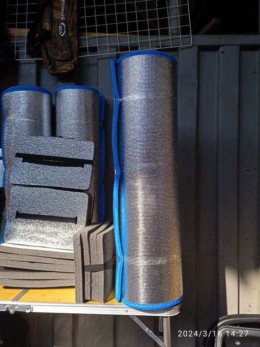 Каремат длинный и теплый.