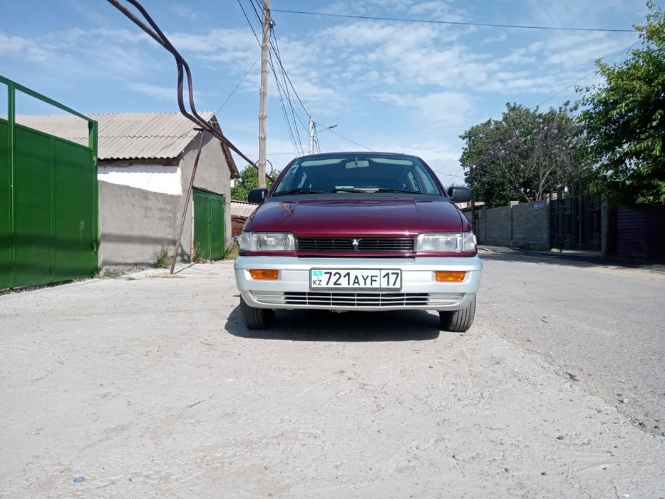 Продам авто спейс вагон